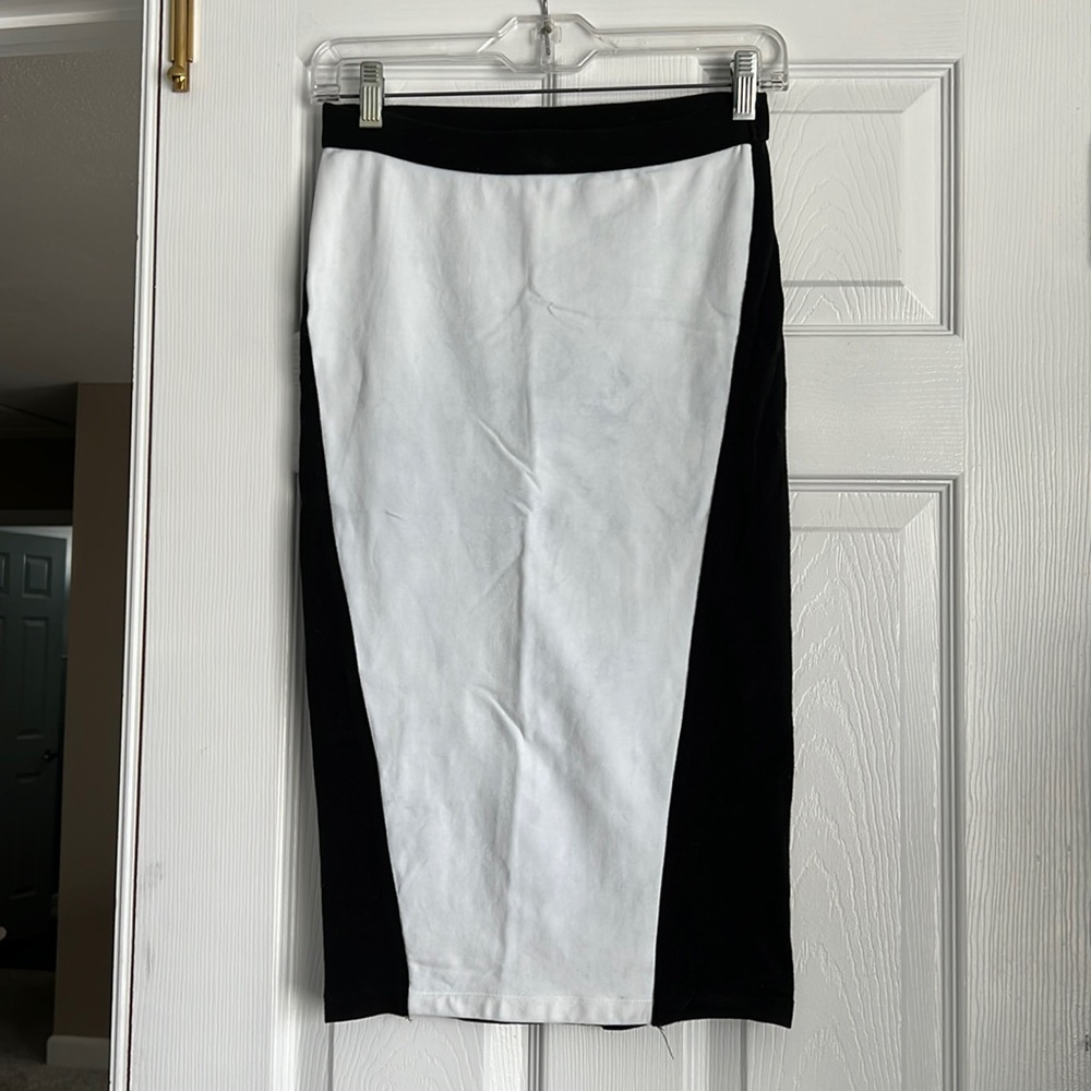 Perfect pencil skirt